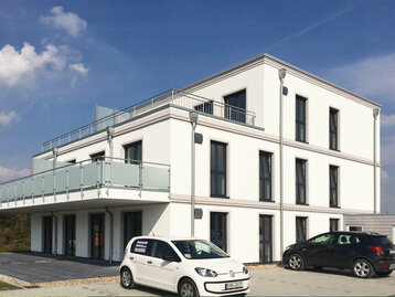 „Weiße Villen“ in Emden, Seitansicht eines Gebäudes