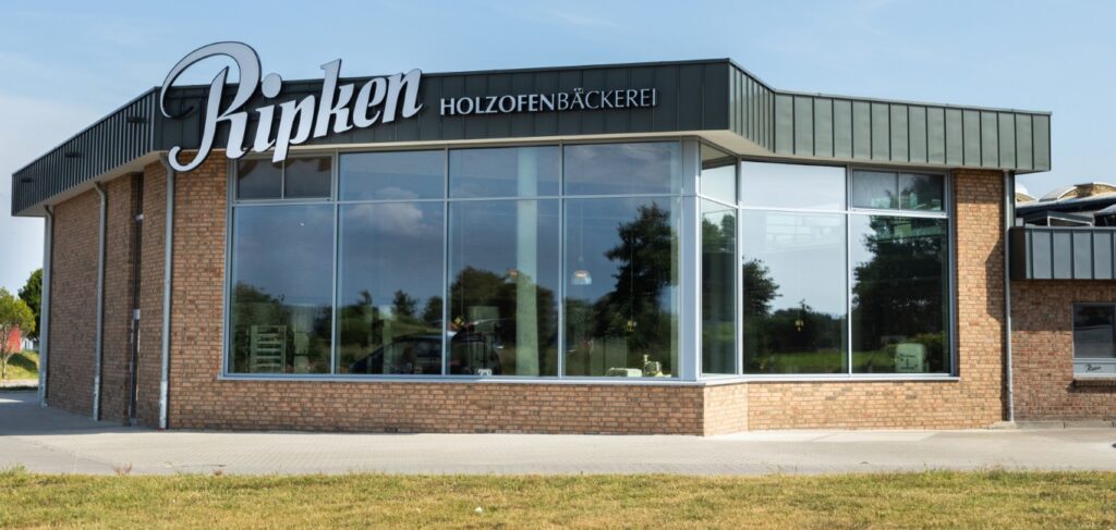 Georg Borchers Bauunternehmen Holzfenbäckerei Ripken Fotostudio Scheiwe (Mittel)